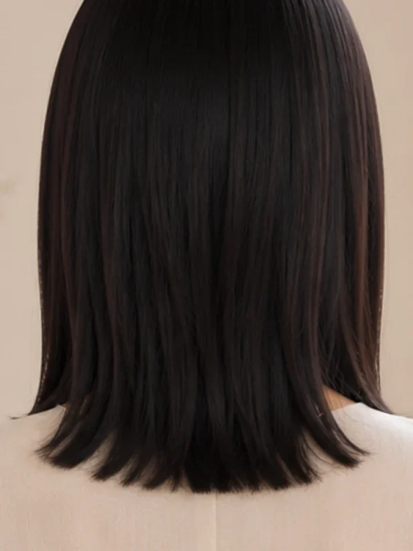Kiểu Tóc Hime Cut Nữ Đẹp, Cá Tính Và Đậm Phong Cách Nhật Bản - Góc phía sau