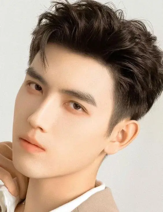 Xu hướng tóc Ivy League nam 7/3 hot năm nay