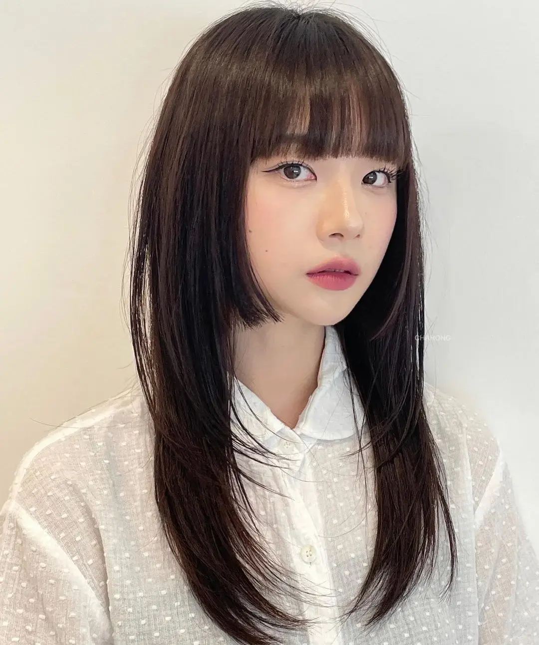 Kiểu cắt tóc ngắn Kiểu tóc Hime Cut nữ ngang vai gọn sắc nét Kiểu tóc Hime Cut nữ ngang vai gọn cá tính
