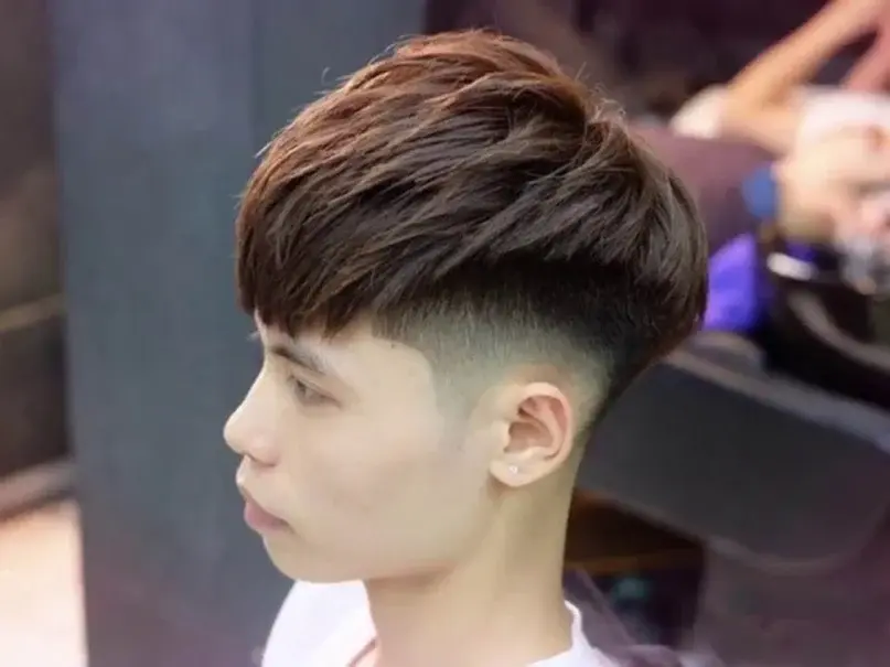 Form tóc layer Kiểu tóc Mohican layer nam dễ tạo kiểu Kiểu tóc Mohican layer nam tầng đẹp tự nhiên