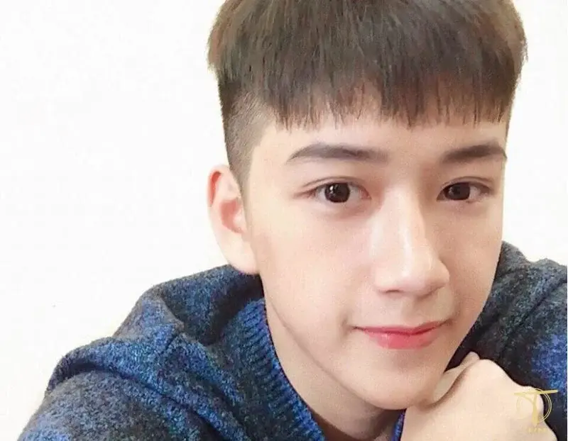 Phong cách tóc nam Kiểu tóc Mohican nam cho học sinh trẻ trung Kiểu tóc Mohican nam cho học sinh đẹp gọn gàng