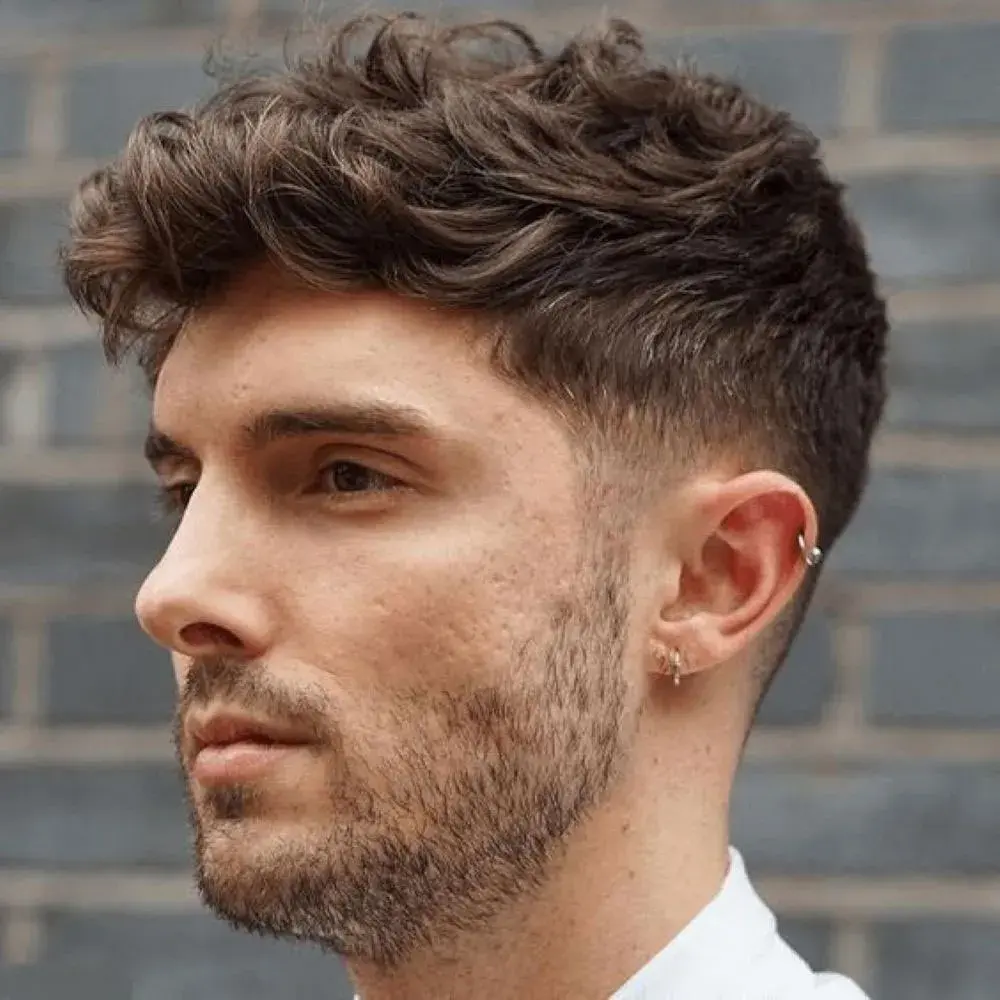 Xu hướng tóc Messy Quiff nam hot năm nay
