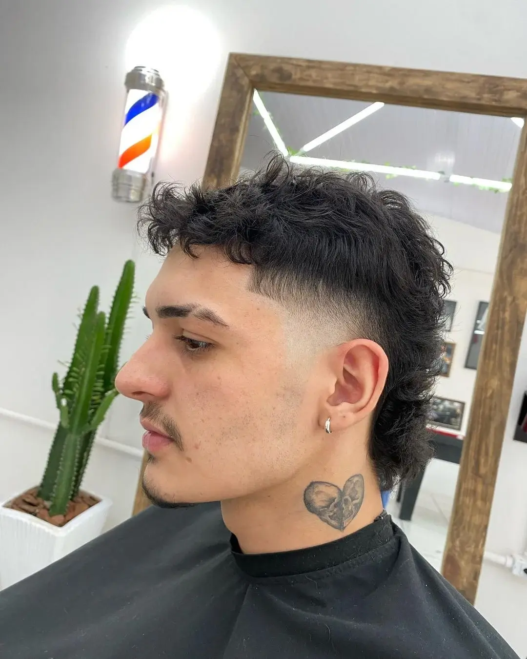 Dáng tóc Mullet Quiff nam cá tính nổi bật