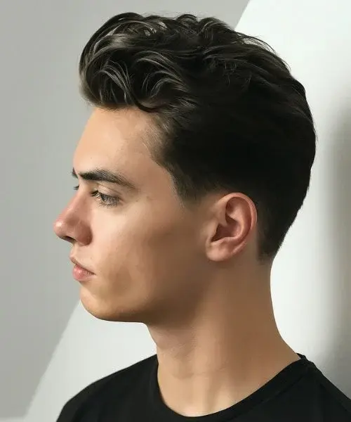 Phong cách tóc Pompadour Slick Back trẻ trung