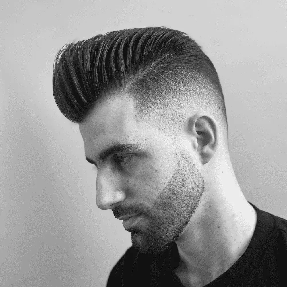 Style tóc Pompadour Slick Back đơn giản đẹp