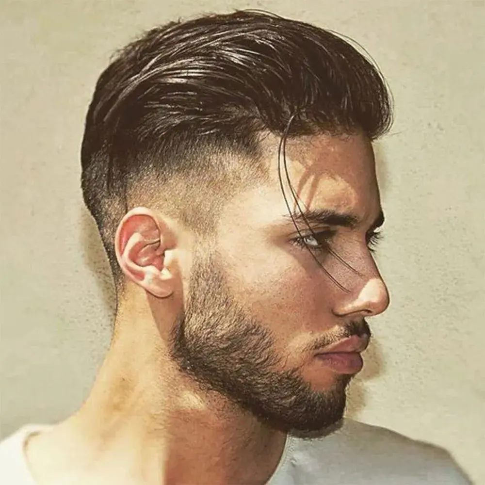 Mẫu tóc Slick Back cổ điển fade cá tính