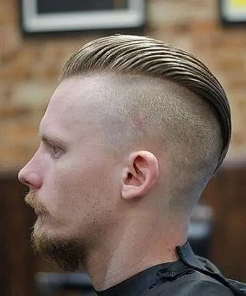 Phong cách tóc Slick Back Undercut cá tính mạnh mẽ