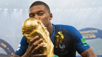 BST 1.000+ Ảnh Mbappe Đẹp Nhất Real Madrid, World Cup, PSG…